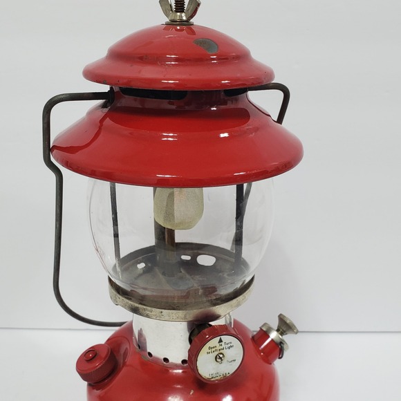 Coleman Lantern 200A Red Vintage Single Mantle Gas Camping Light NOT TESTED - Picture 2 of 16